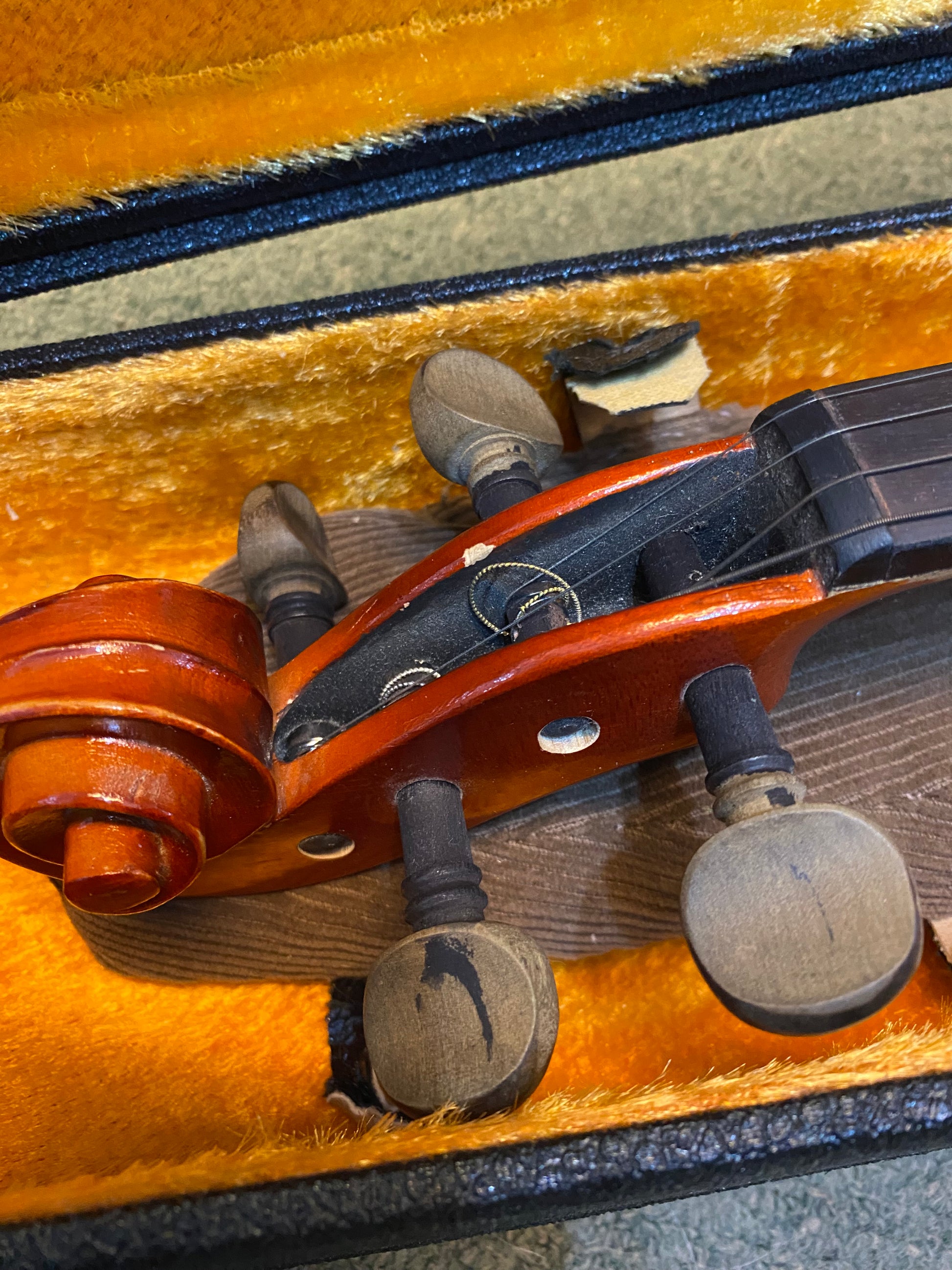 1977 Kiso Suzuki 4/4 Violin