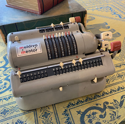 1960s Muldivo Mentor Mechanical Pinwheel Calculator for repair.