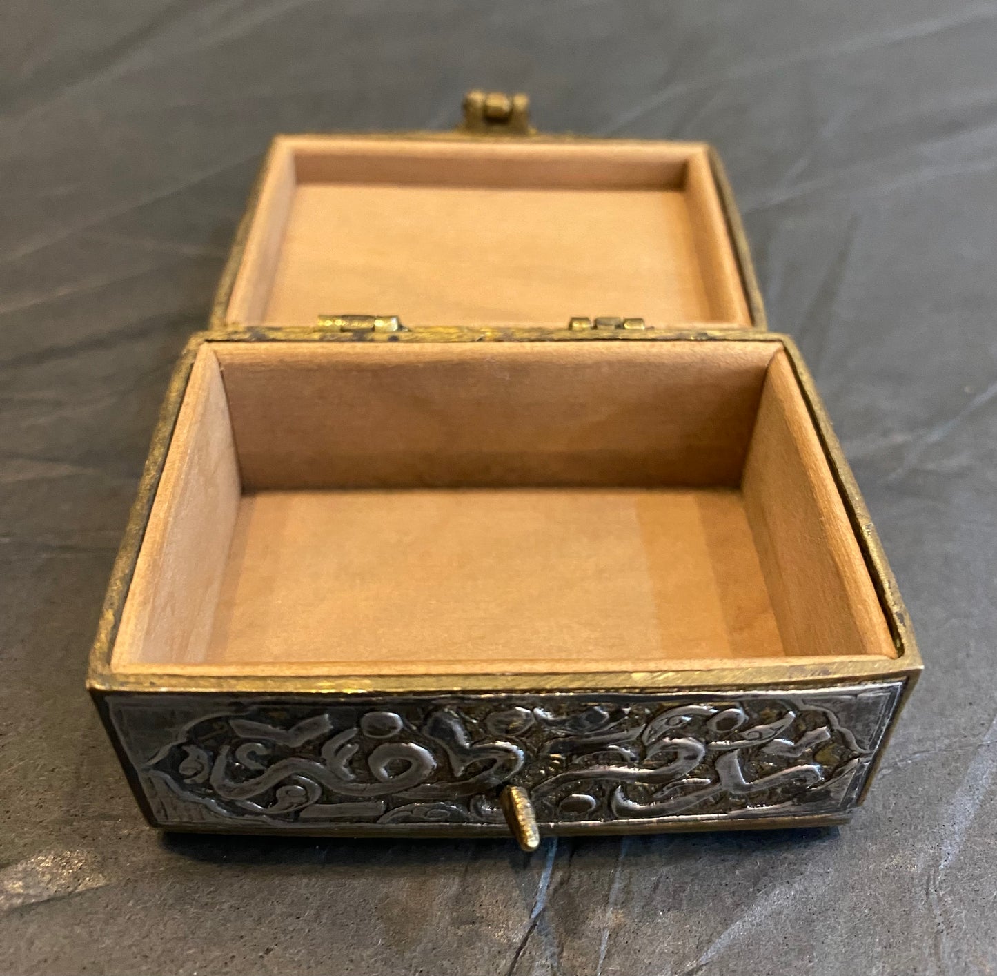 Small vintage Damascene jewellery box - brass, copper and silver