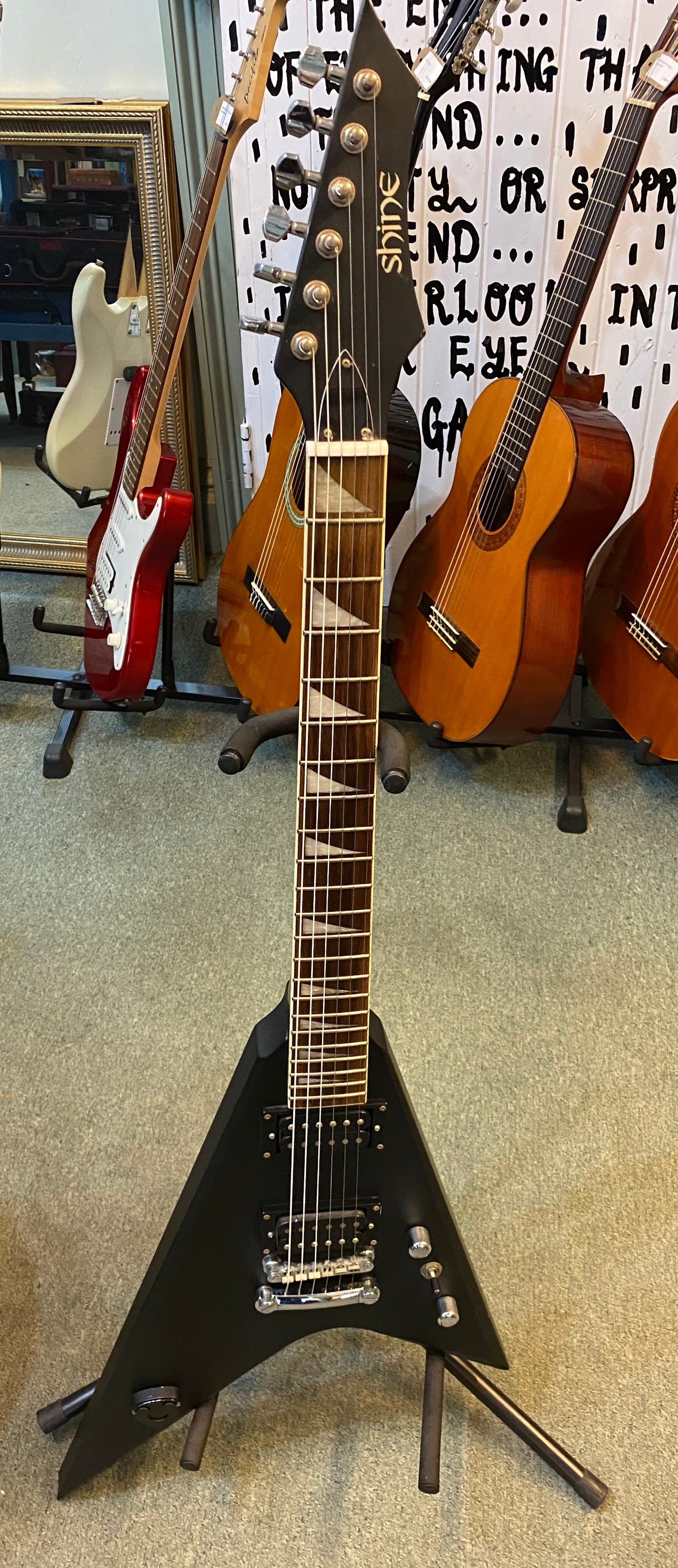 Shine Flying “V” Electric Guitar