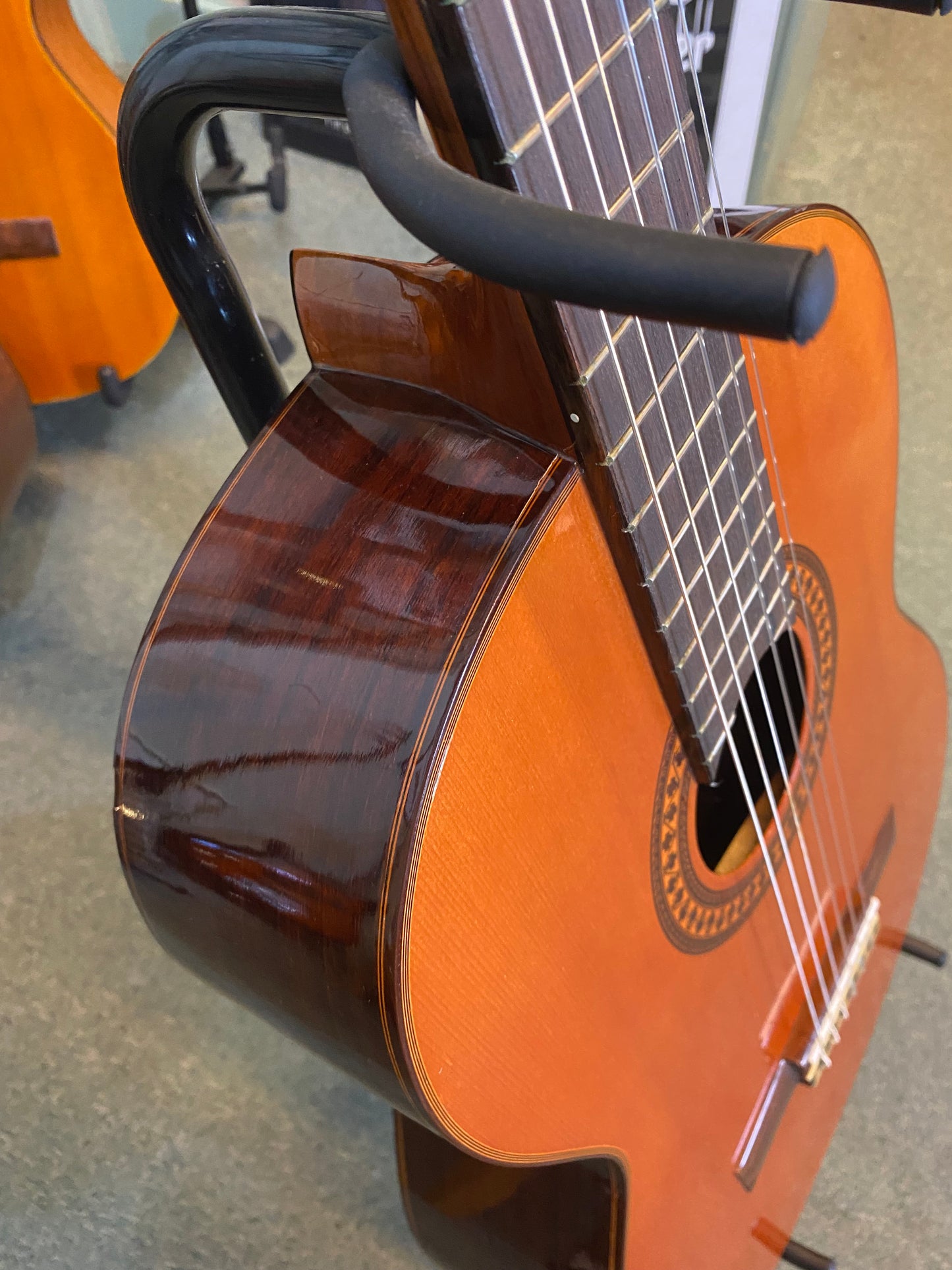 Kiso Suzuki Classical Guitar made in Japan 1970s