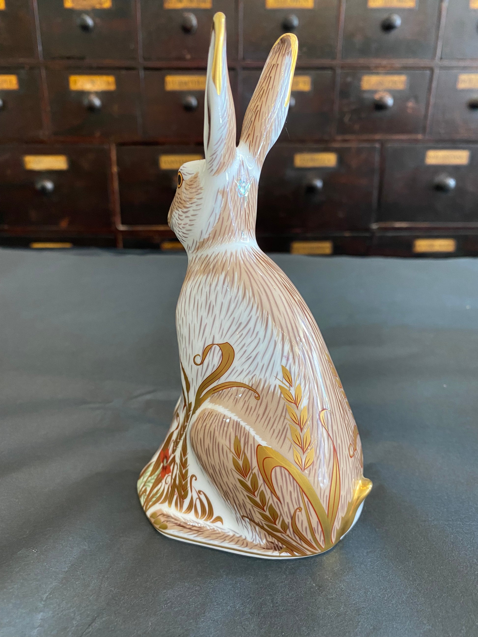 Royal Crown Derby Fine Bone China Mid-Winter Hare paperweight