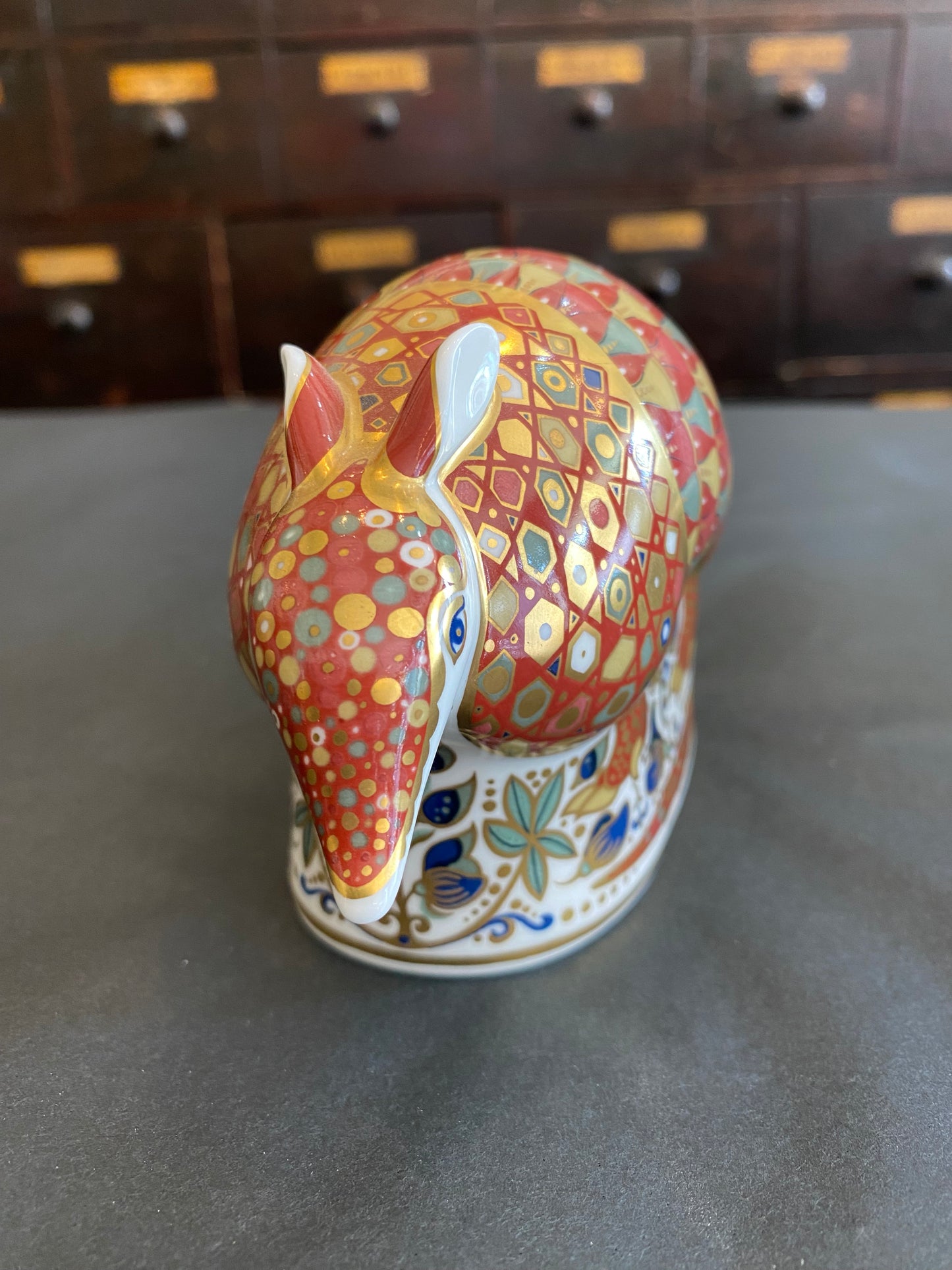 Royal Crown Derby Fine Bone China Armadillo Paperweight