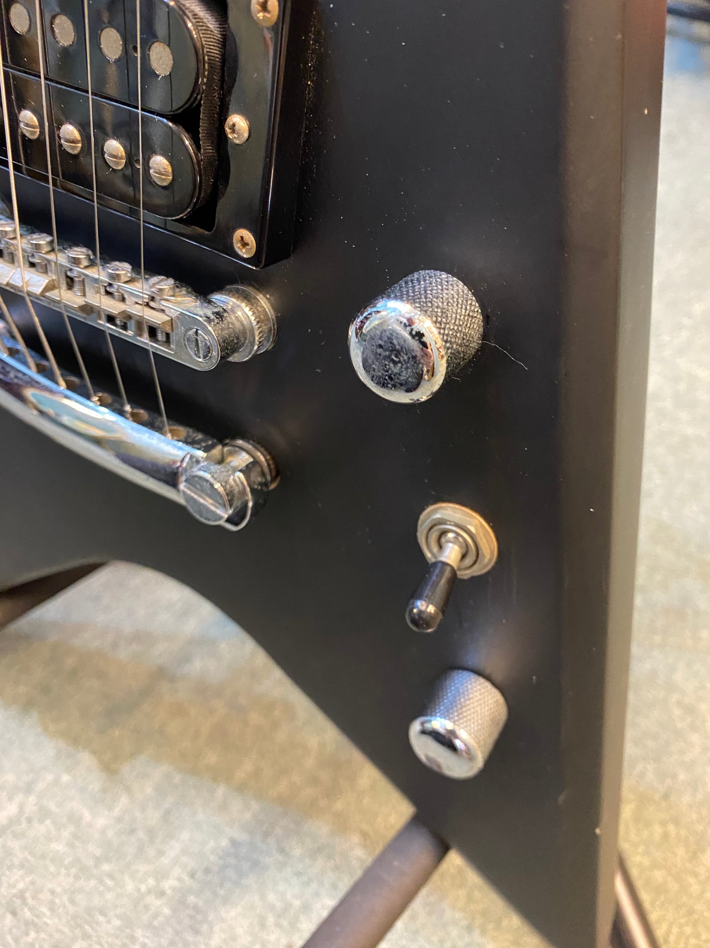 Shine Flying “V” Electric Guitar