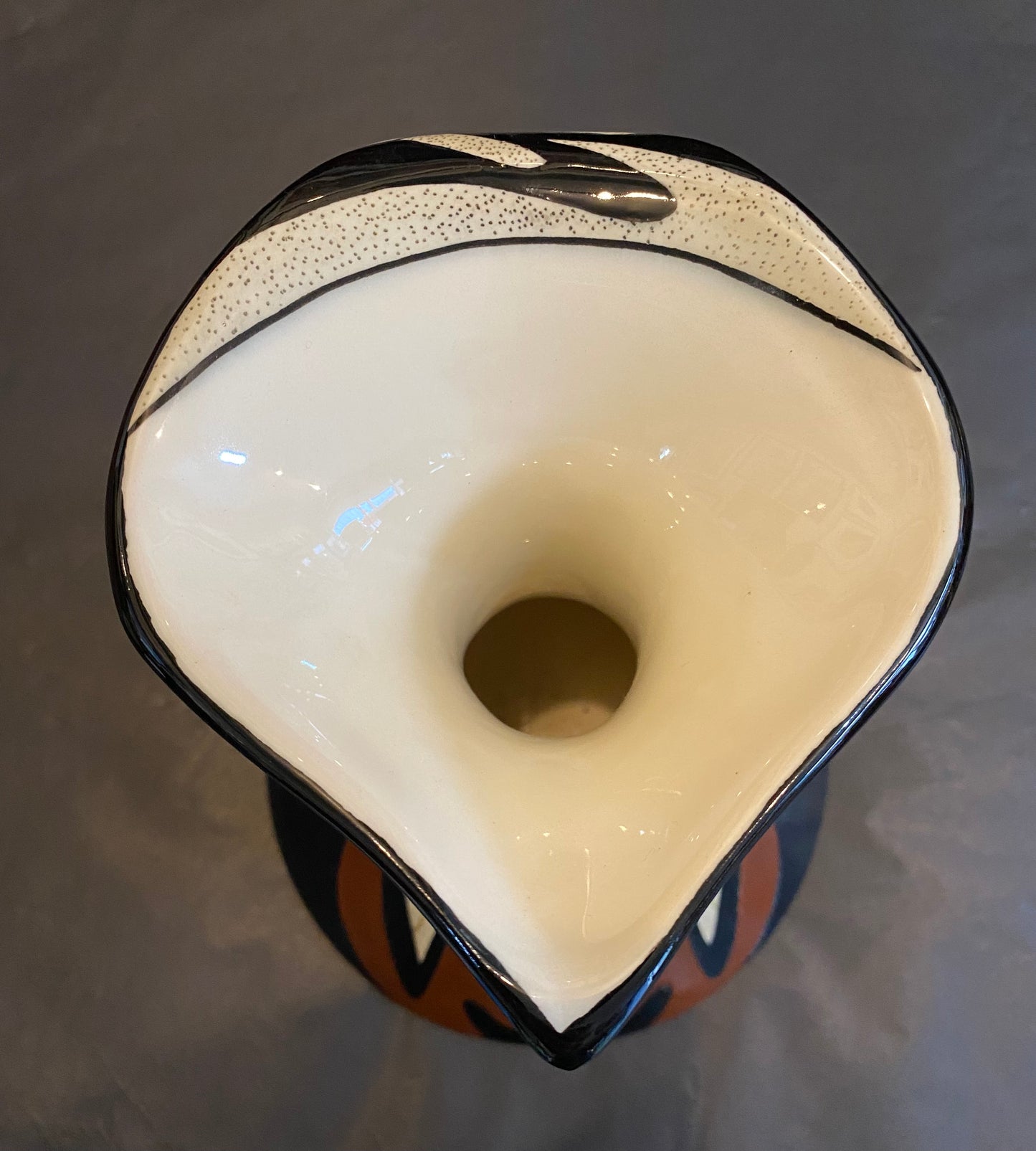 Black Ryden Lullaby Jug