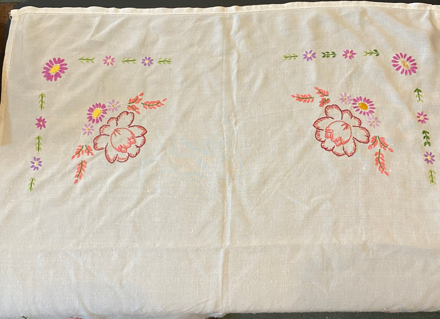 Vintage hand-embroidered linen floral tablecloth 30” x 30”