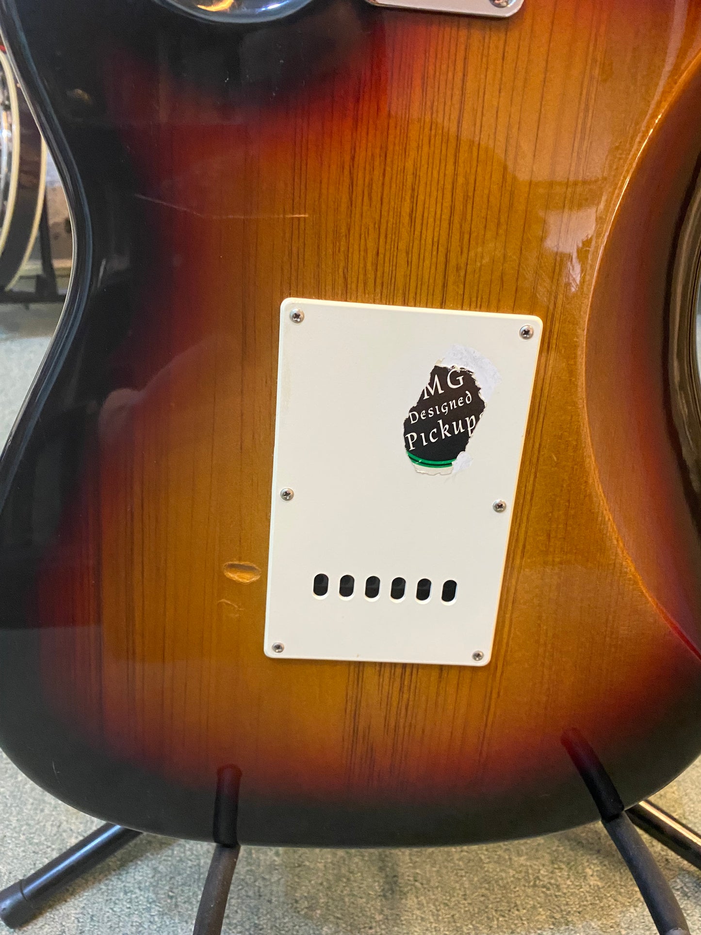 Axl Player Delux Stratocaster Electric Guitar