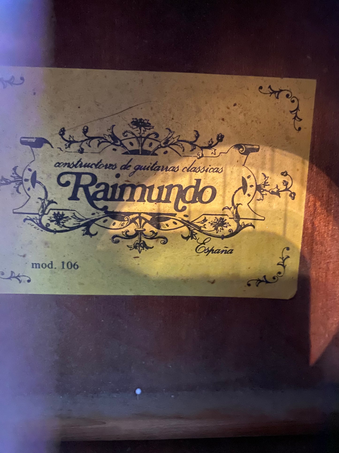 Raimundo 106 Classical Guitar – Vintage Spanish Handcrafted Instrument