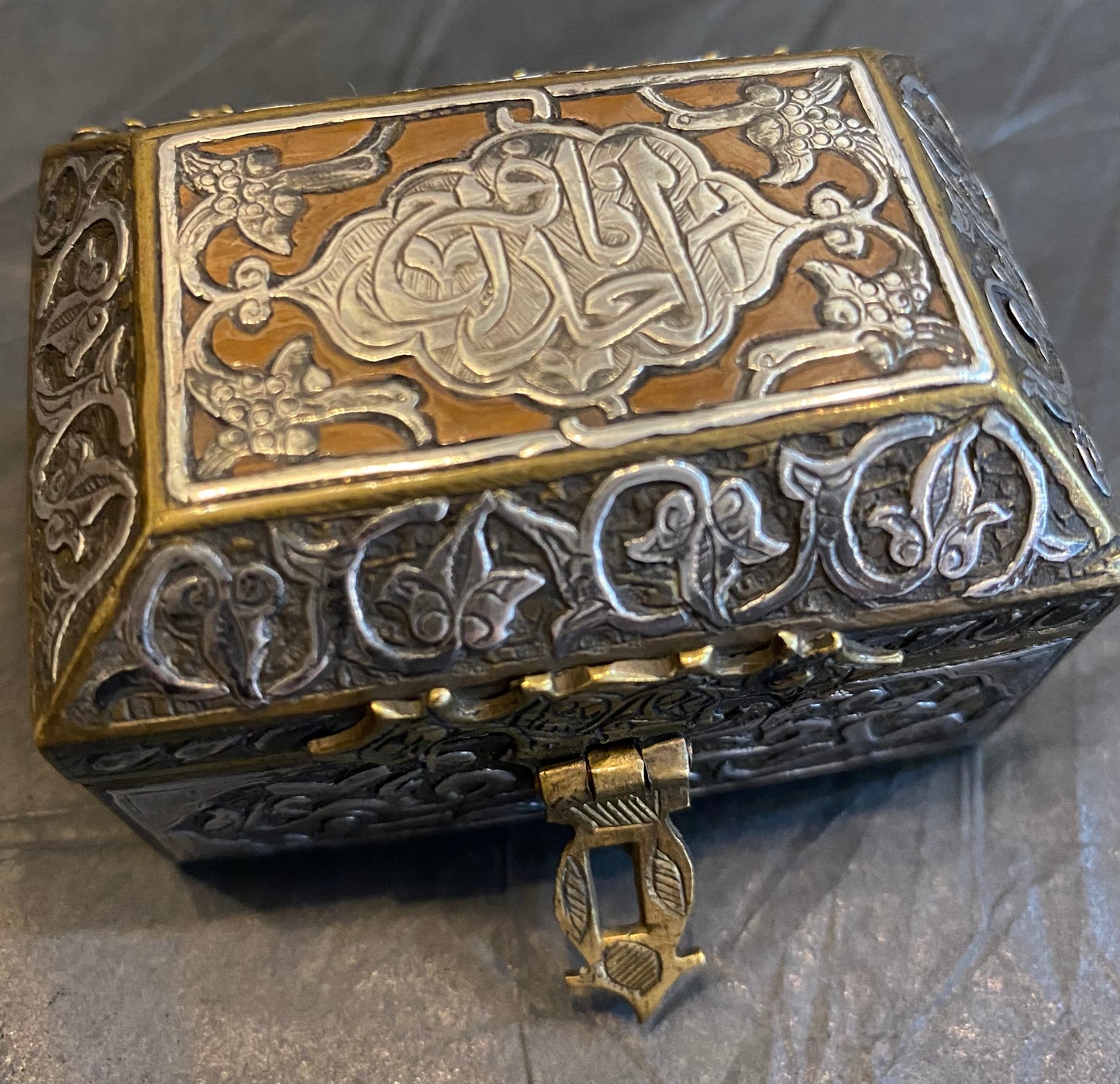 Small vintage Damascene jewellery box - brass, copper and silver