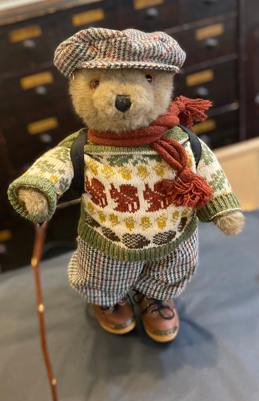 Lakeland Bears Bramble Oakwood Teddy Bear by Wendy Phillips