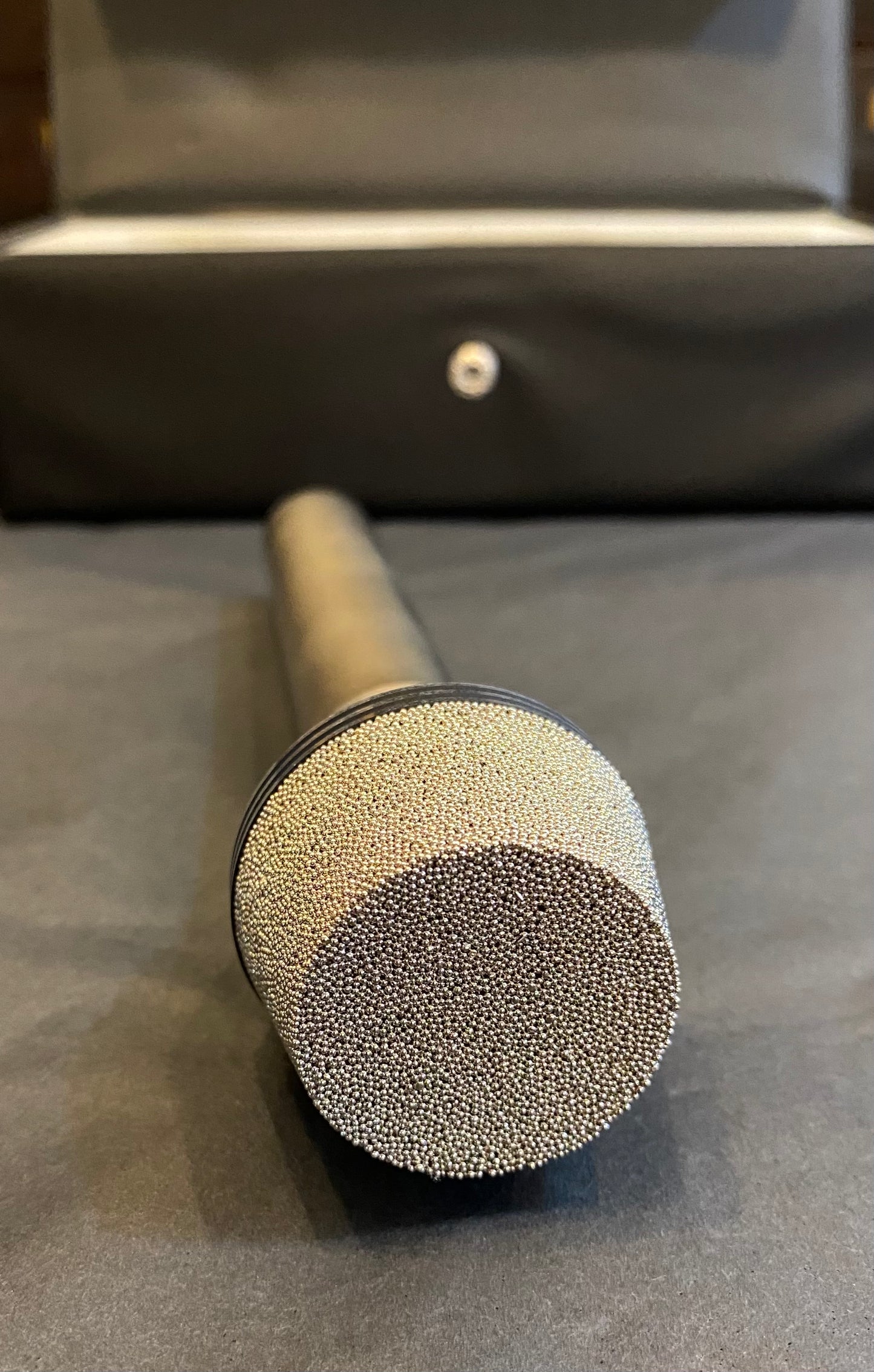 Vintage AKG D190E Cardioid Dynamic Microphone - Excellent Condition with Original Box & Clip