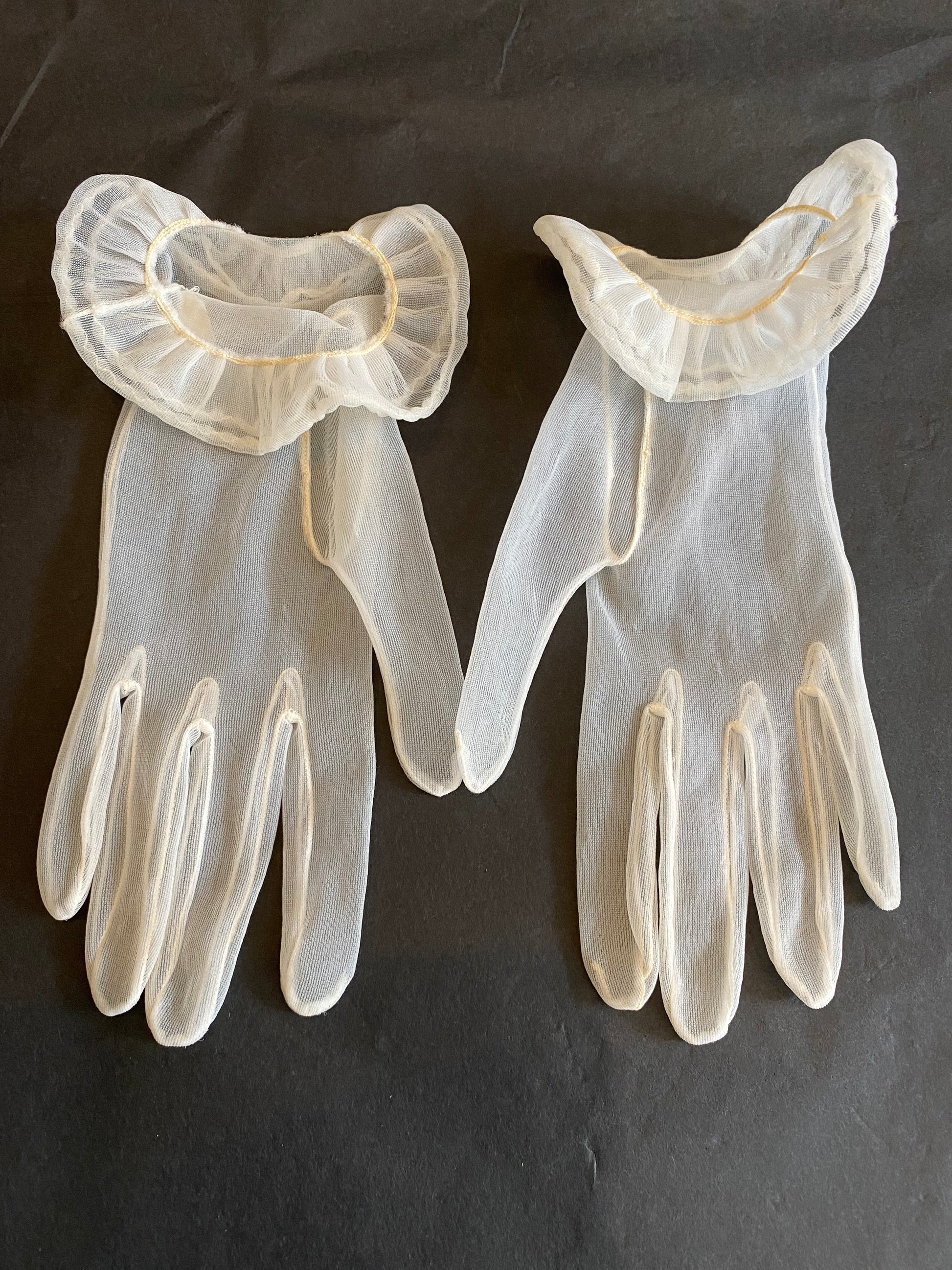 Vintage 1960s Sheer White Ruffle Wrist Gloves – Size 7.5 ("Empire Made")