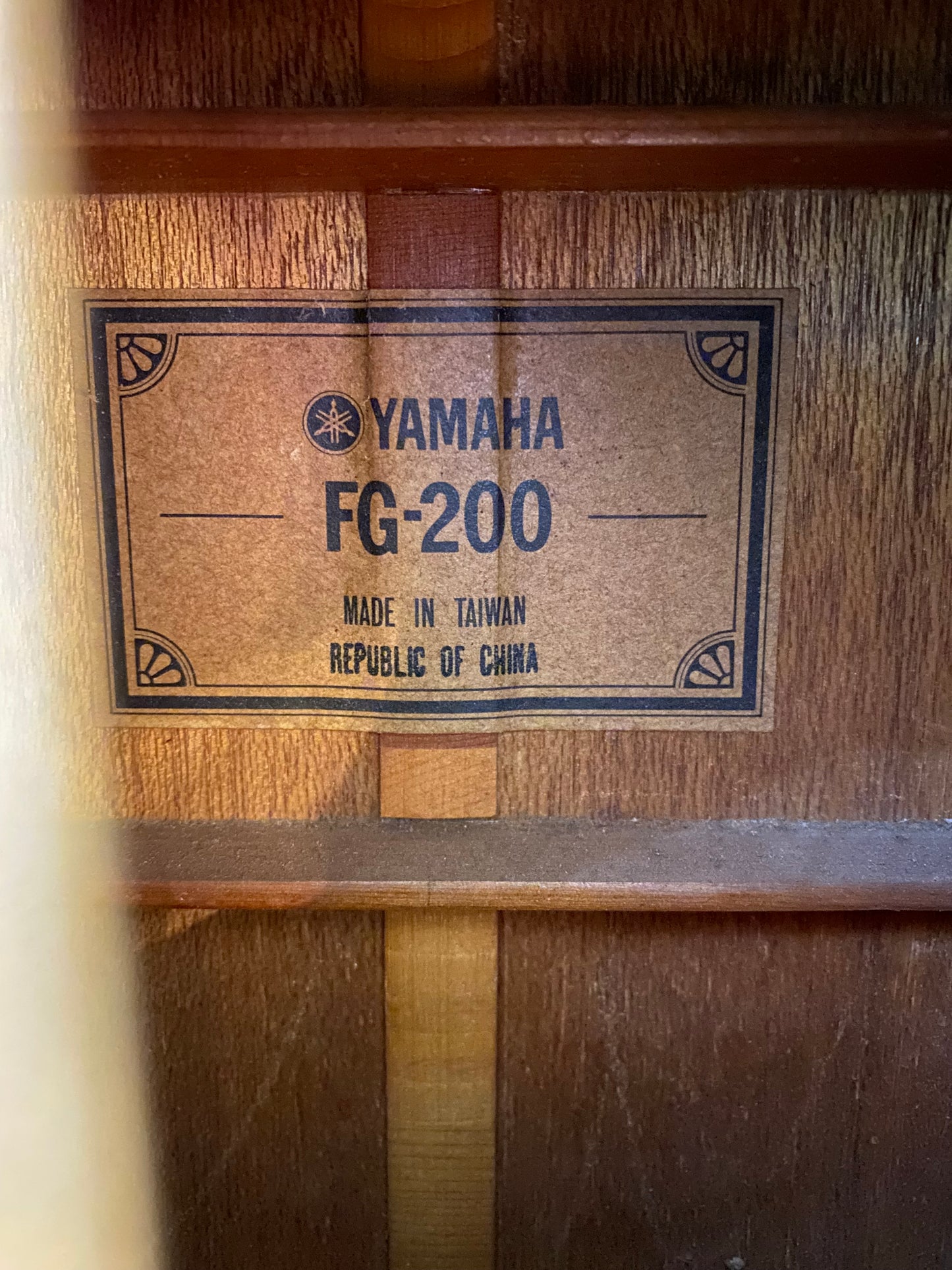 1973/74 Yamaha FG-200 Acoustic Guitar manufactured in Taiwan