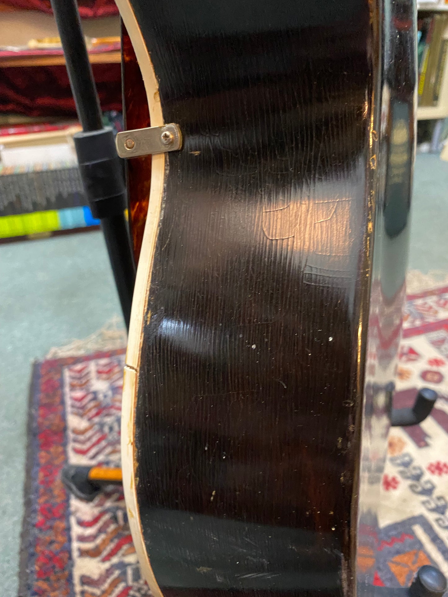 J. G. Abbott “The Aristone” Archtop Guitar, London, c.1929 – Serial No. 174