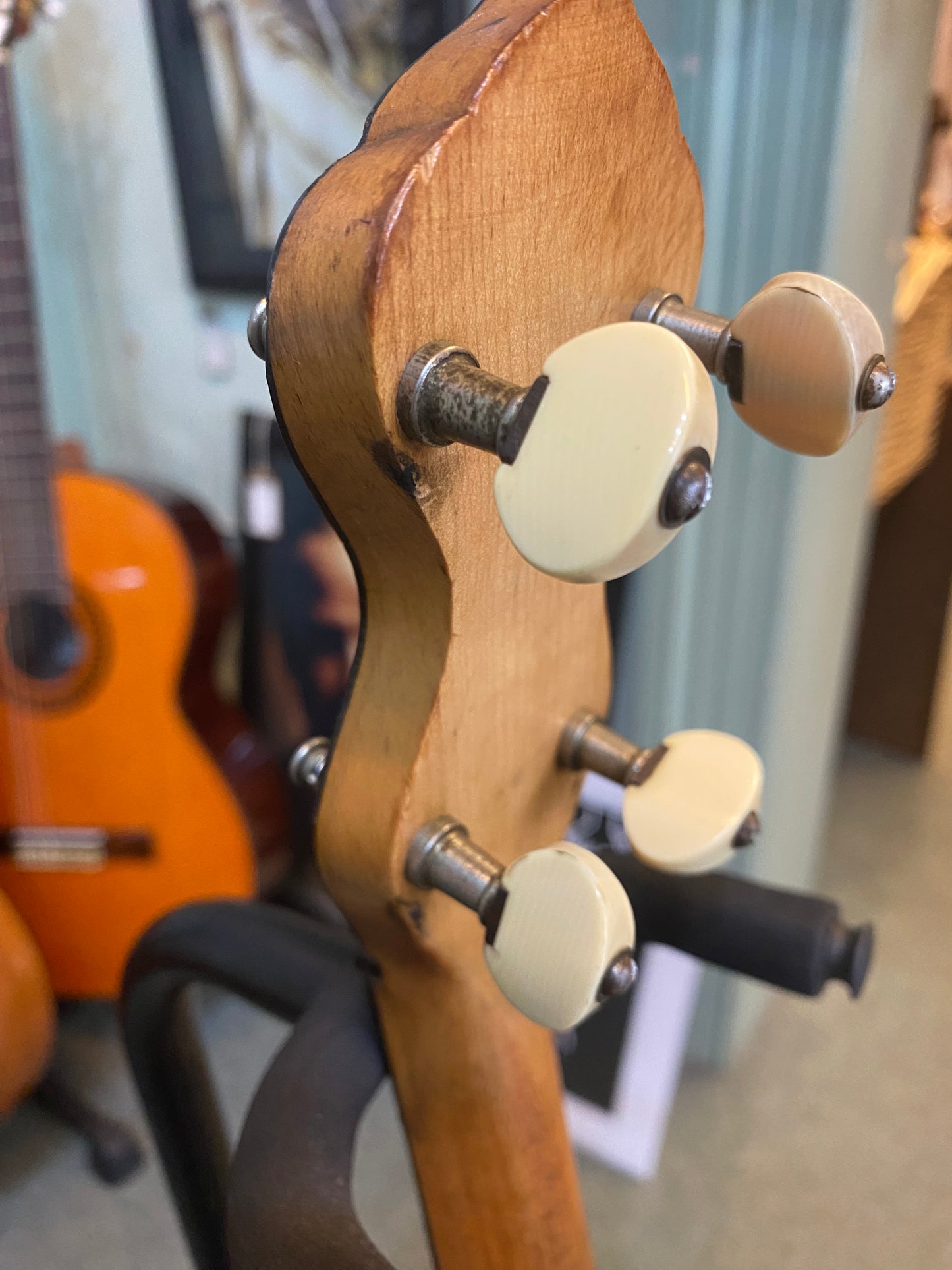 Slingerland #11 Birds Eye Maple Tenor Banjo