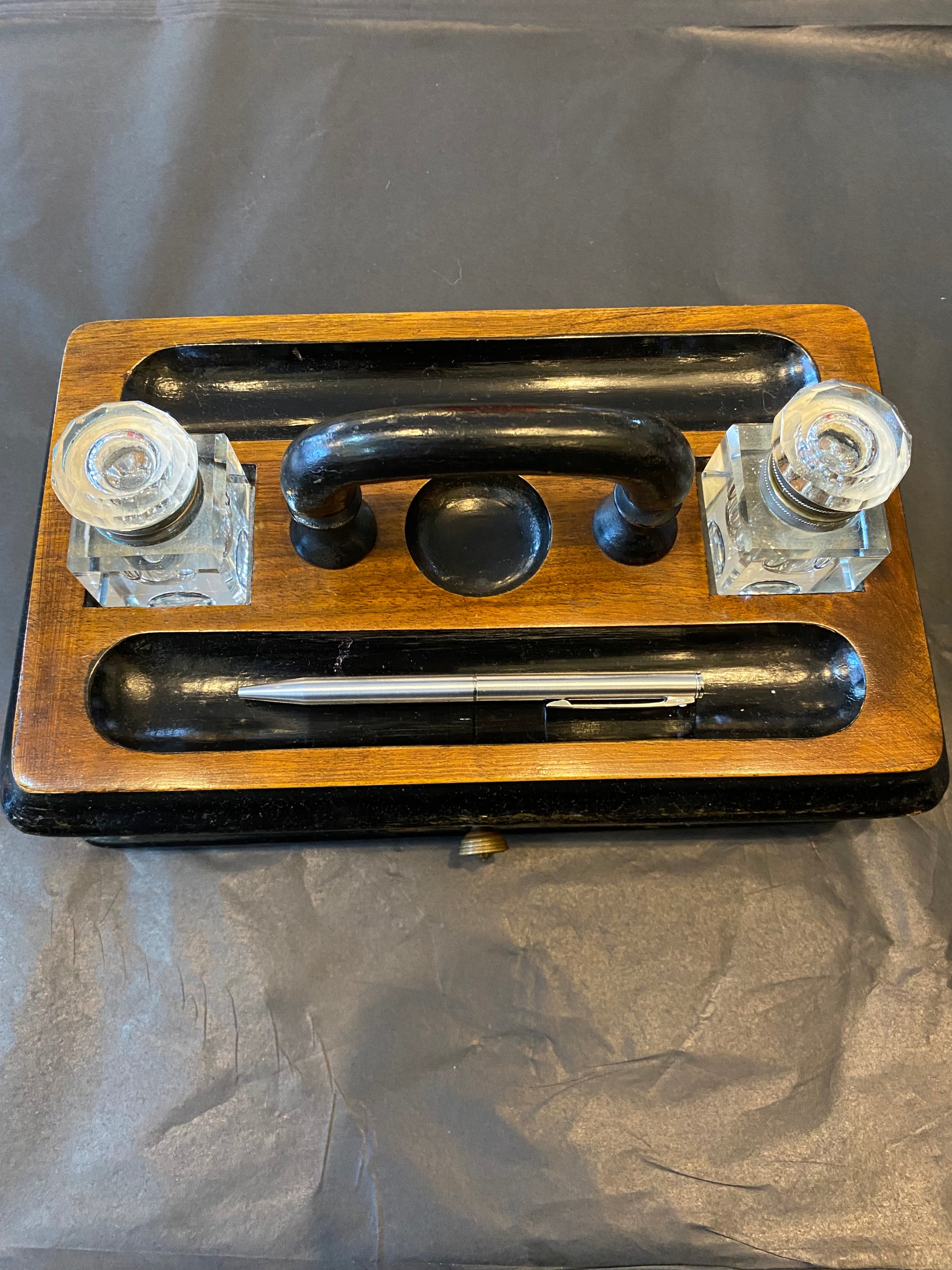 Victorian walnut and ebonised wood desk stand