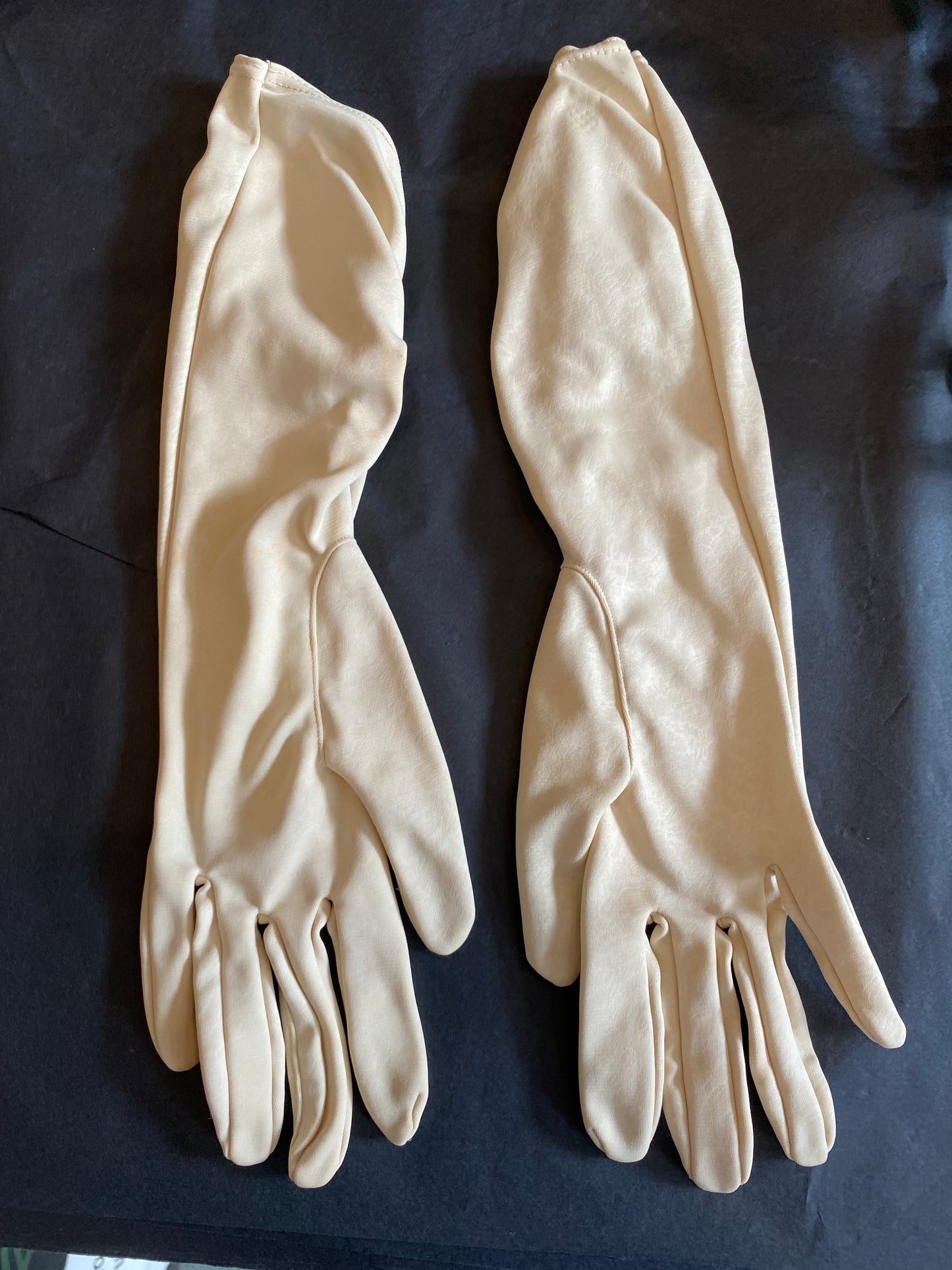 Vintage 1950s/1960s I & R Morley Ruched Cream Opera Gloves – Made in England